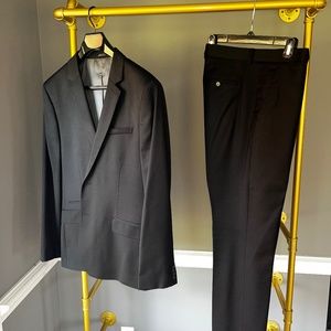 Express Photographer Suit - Black 42R Jacket & 34/32 Pants
